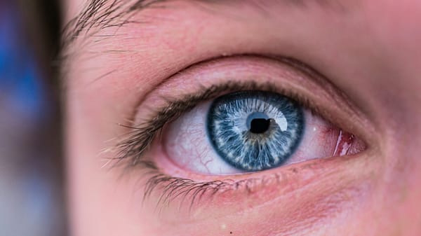 Red Light Therapy: Unlock the Science Behind Better Vision and Glowing Skin